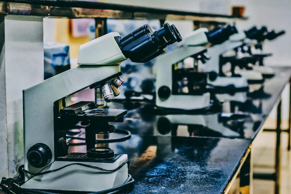 wyposażenie laboratoryjne